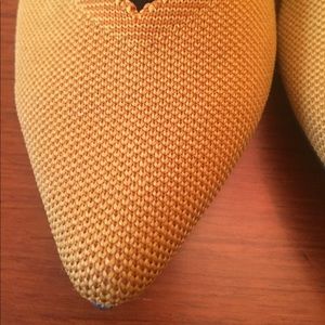 Size 9 Marigold Point Rothy’s